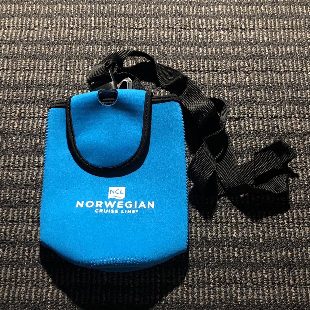 🛍️ NCL Pouch with Strap Holds Mugs or Tumblers